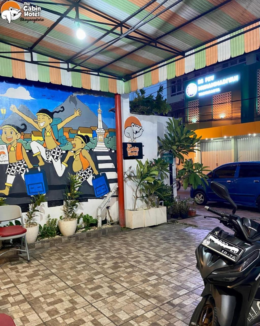 Cabin Hotel Bhayangkara Yogyakarta Exteriör bild